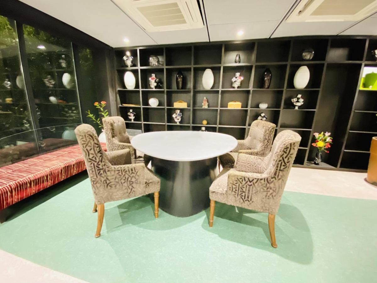Nuo By Justa Otel Yeni Delhi Dış mekan fotoğraf